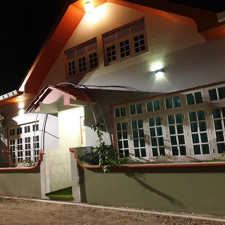 Fuvahmulah Inn Exterior photo