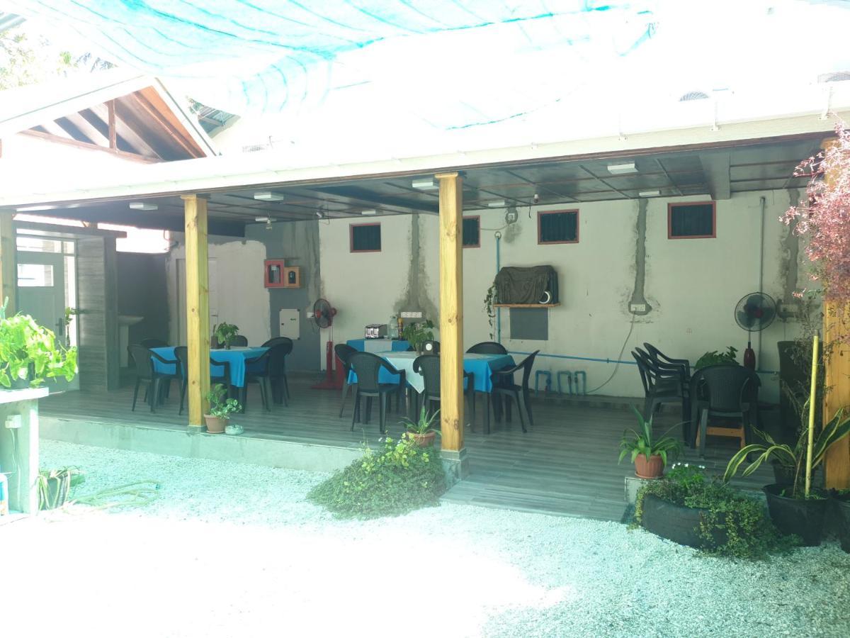 Fuvahmulah Inn Exterior photo