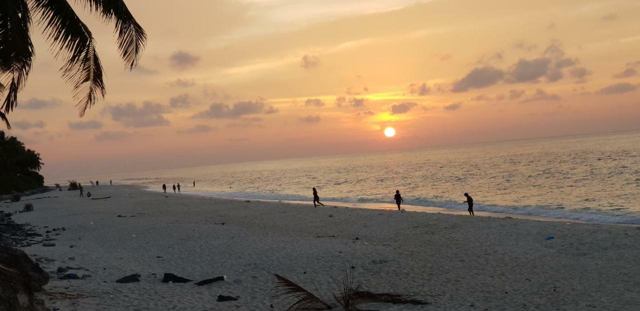 Fuvahmulah Inn Exterior photo